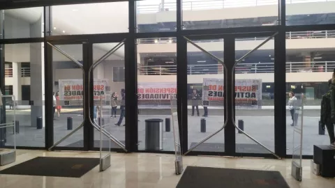 Liverpool Perisur clausurado