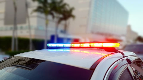Techo de patrulla de policía en Florida