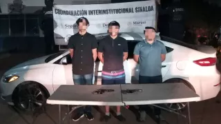 Detienen a tres hombres, uno menor, en Villas del Río, Culiacán