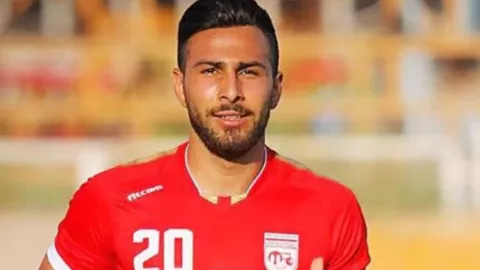 Futbolista iraní, Amir Nasr-Azadan