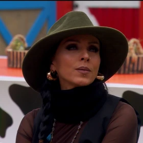 Kunno selecciona a Ivonne para se la primera duelista para que luche por su lugar en el Duelo de Nominación de La Granja VIP.jpg