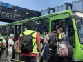 Aglomeraciones se extienden hasta los torniquetes del Metro