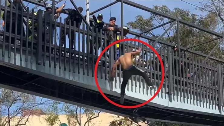 hombre se aventó de un puente peatonal en la cdmx 13 de noviembre 2024.jpg