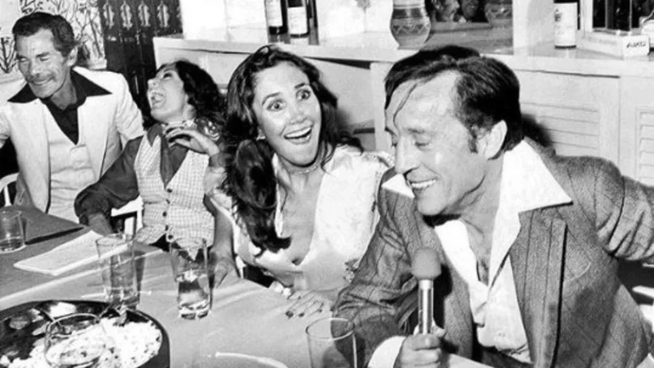 Florinda Meza de joven con Roberto Gómez Bolaños