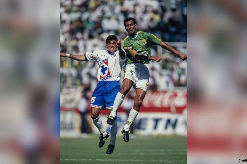 8 cruz azul campeón 1997 final león.jpg