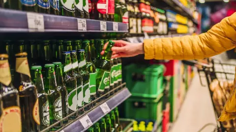 venta de alcohol en Cancun año nuevo 31 de diciembre 2023.jpg