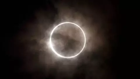 Eclipse solar