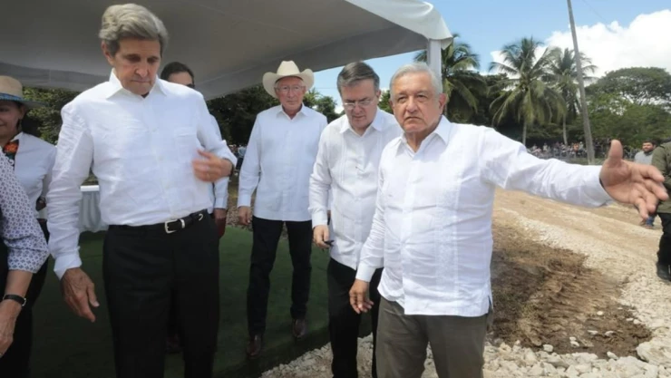 John Kerry AMLO cambio climático