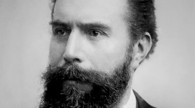 Wilhelm Wundt, psicólogo alemán “La psicología estudia la mente y las leyes que la gobiernan”.jpg