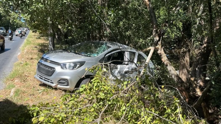 Joven protagoniza FUERTE ACCIDENTE en Progreso y termina LESIONADO