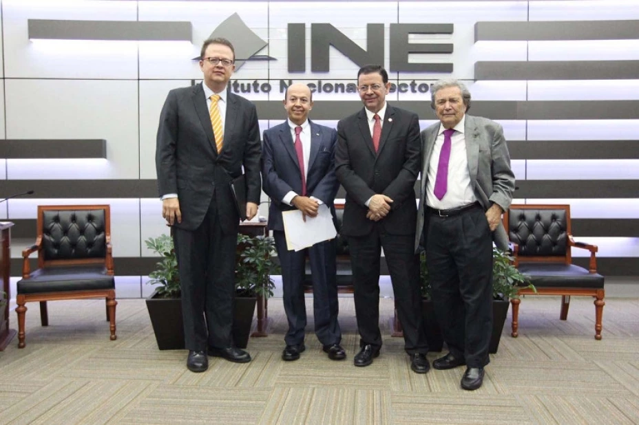 INE mexicanos extranjero