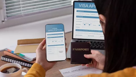 ¿Cómo adelantar la fecha de la visa americana en 2025 y qué precio tiene.