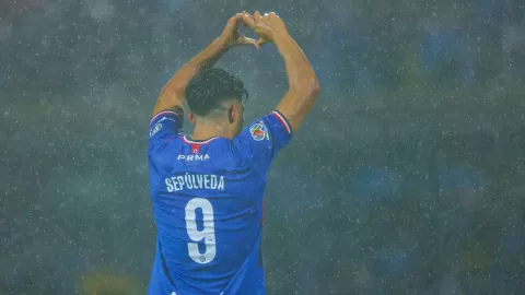 Chivas tiene dos fichajes cerrados para el Clausura 2026