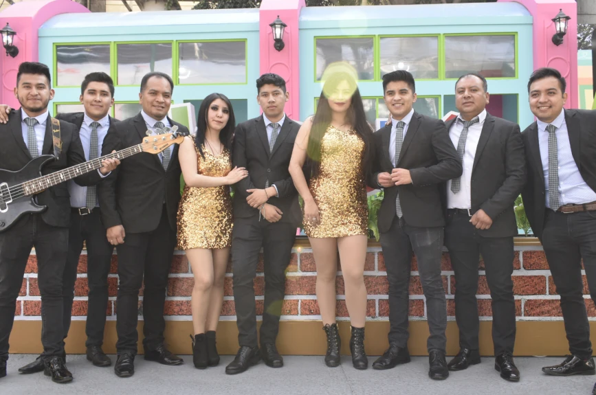 GRUPO MAGISTRAL