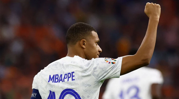 Mbappé con la selección de Francia