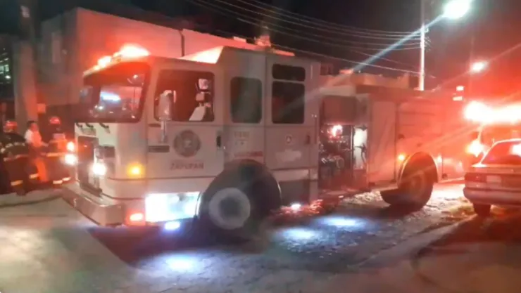 Reportan explosión por posible acumulación de gas dentro de domicilio en Jardines del Valle