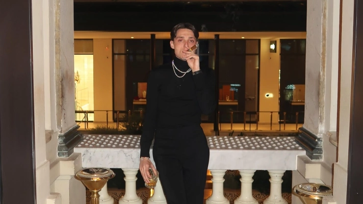 Kenia Os y Peso Pluma fueron vistos juntos durante el Super Bowl 2025