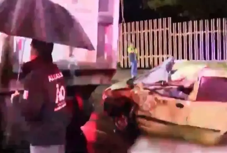 Fuerte choque tras pleito vial termina en tragedia en CDMX