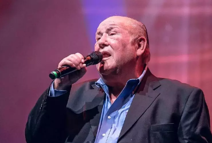 La trayectoria de Leo Dan, cantante y compositor argentino.jpg