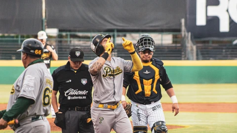 Rieleros de Aguascalientes Pericos de Puebla