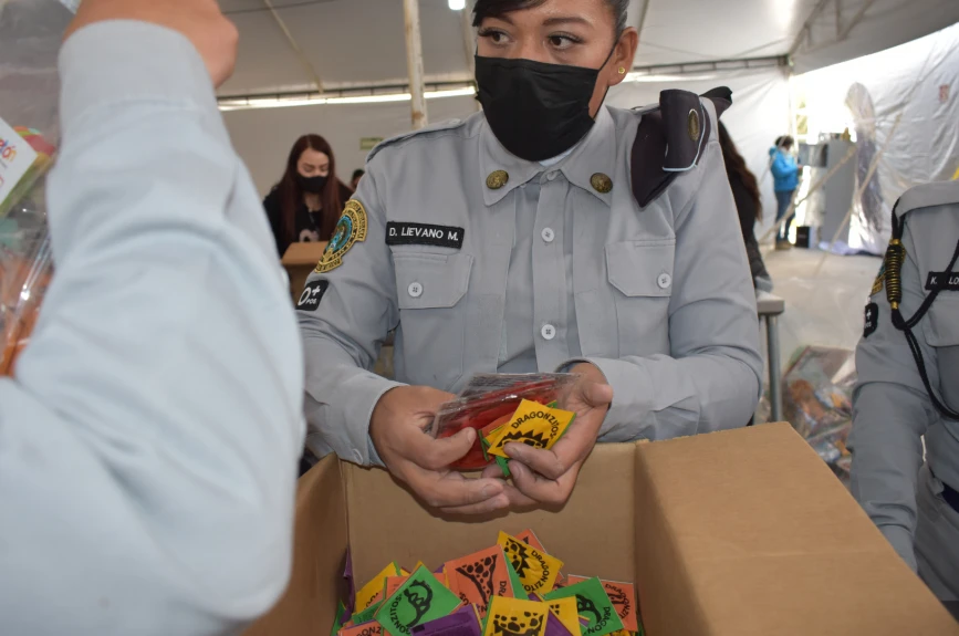 ¡Agradecemos a estos héroes que siguen sumándose con la causa del Juguetón Azteca! ¡Gracias, SSC, CDMX!
