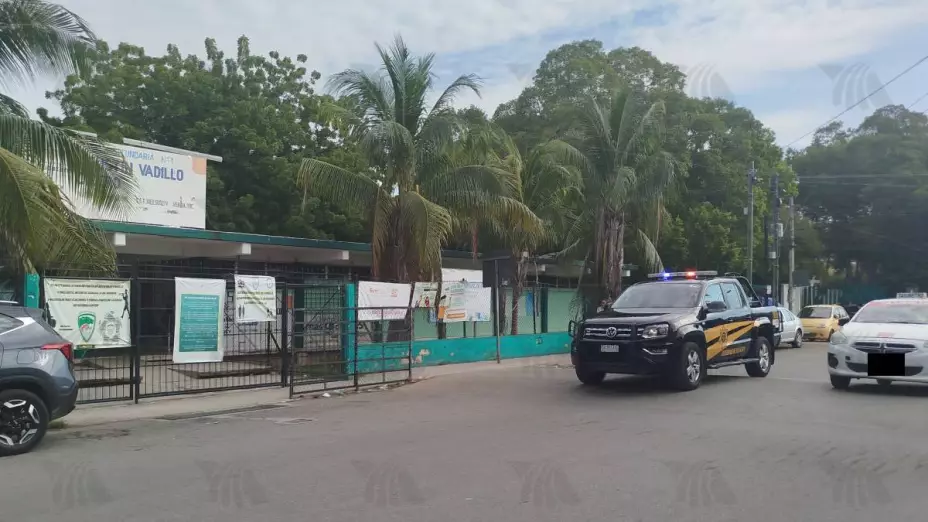 Refuerzan seguridad en secundaria de Mérida tras presunto acoso de falso psicólogo