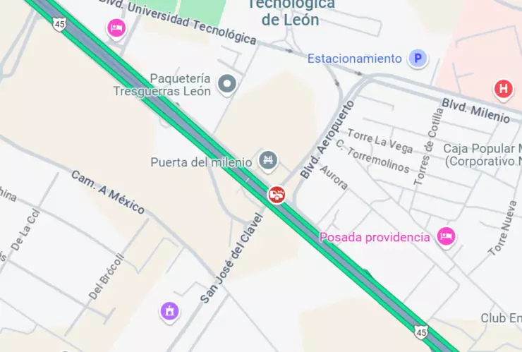 Accidente en bulevar Aeropuerto de León no causa afectaciones viales este 5 de mayo 2025.png