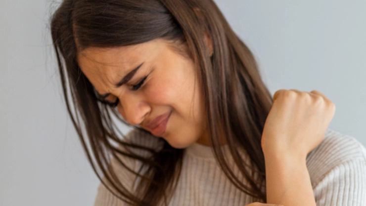 Mujer consigue trabajo y lo pierde el mismo día 