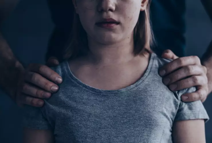 Abuso sexual a menor.