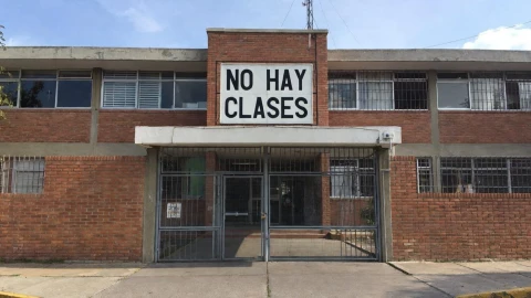 Escuelas de Guanajuato suspenden clases presenciales por quemas y bloqueos este 22 de febrero.png