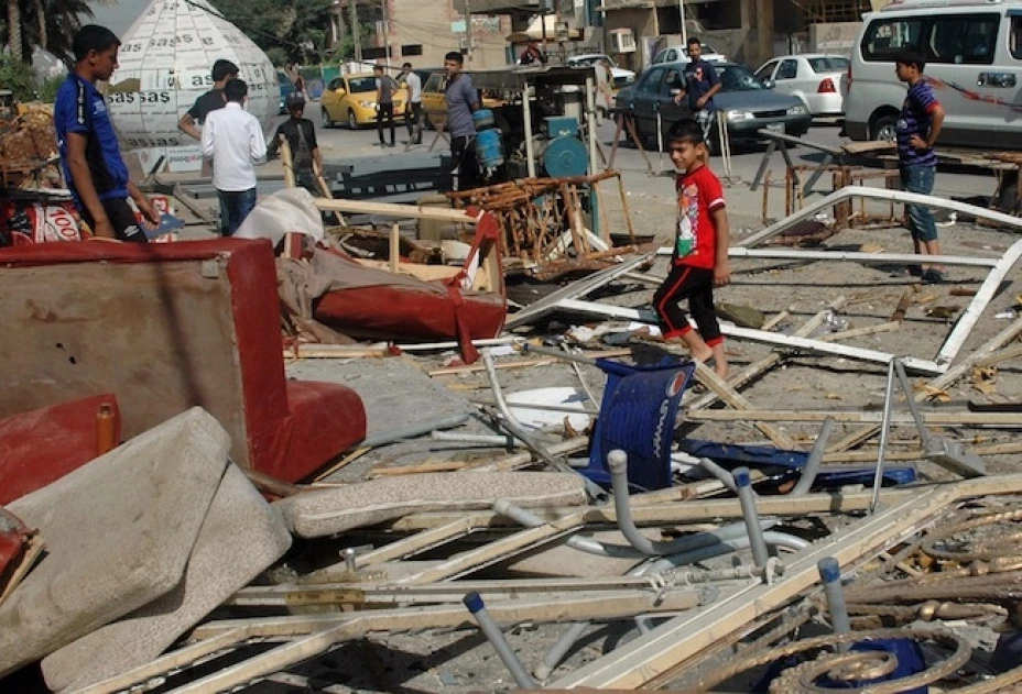 El resurgimiento de la violencia se produce en momentos en que combatientes iraquíes se desplazan a Siria para unirse a los 2 bandos en la guerra civil