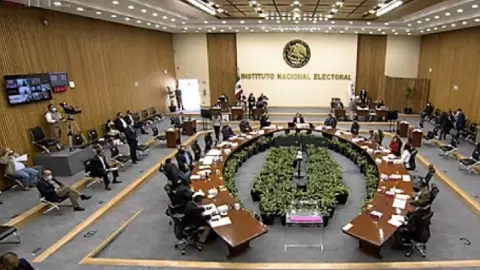 Ellas son las candidatas a la presidencia del INE.