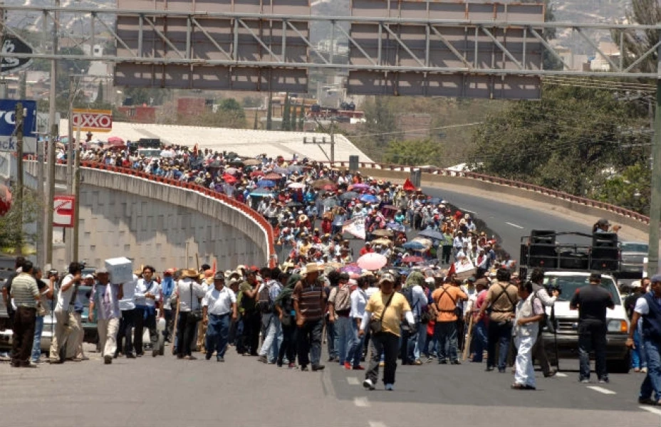 Hay alrededor de 39 órdenes de aprehensión contra maestros en Guerrero.