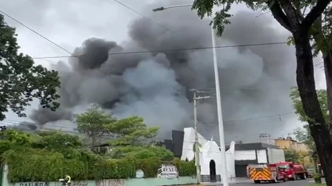 Se incendia un centro nocturno en Villahermosa en medio de la violencia que azota a Tabasco