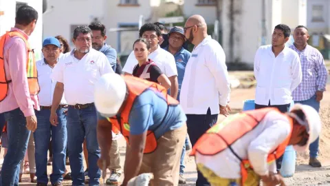 Ana Paty Peralta recorrió las obra de rehabilitación en Cancún