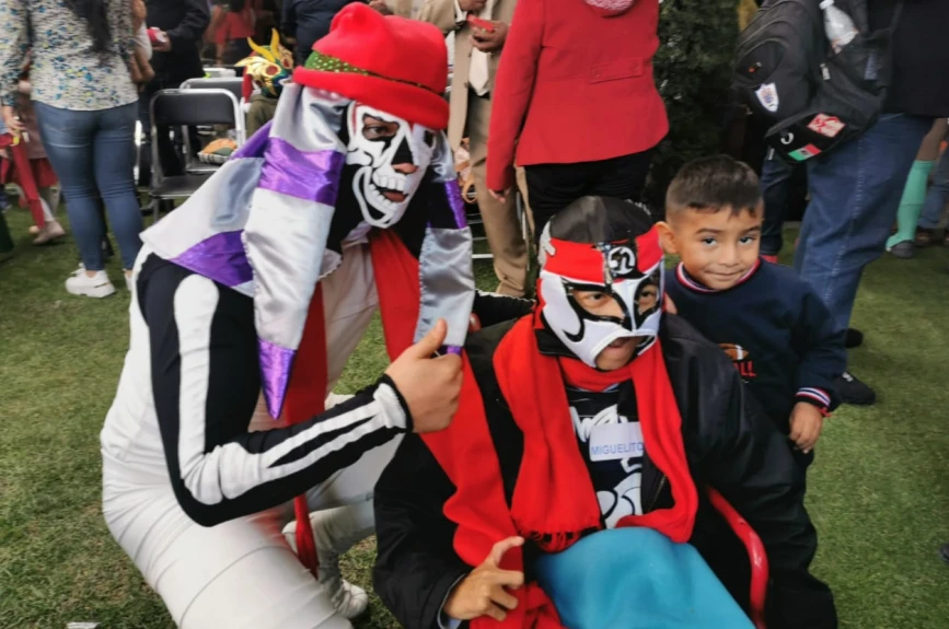 LuchaAztecaAAA