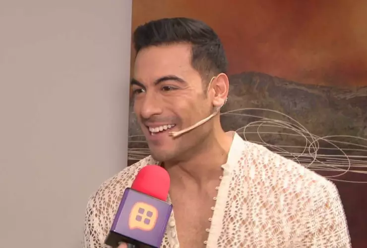 Carlos Rivera aclaró si se casó en secreto con Cynthia Rodríguez.