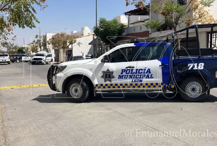 asesinan a mujer en colonia La Yesca, en Leon