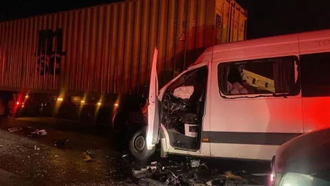 Tragedia en carretera de San Luis Potosí: Alrededor de 10 muertos por el choque de una camioneta en carretera