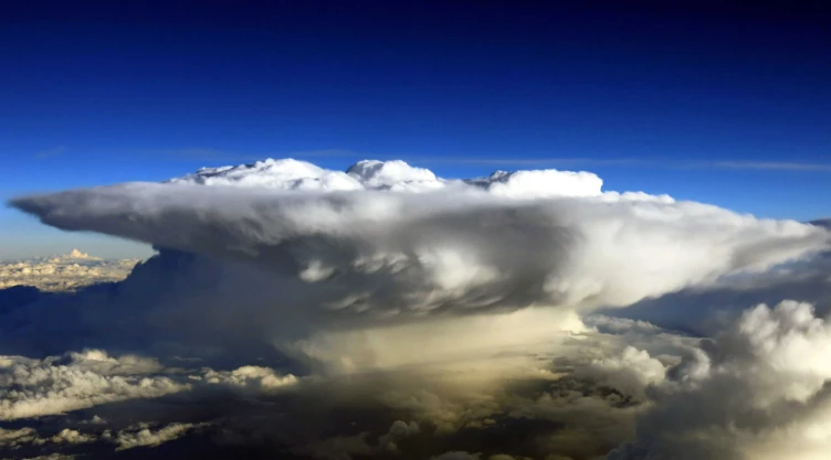 por qué se producen las nubes Cumulonimbus