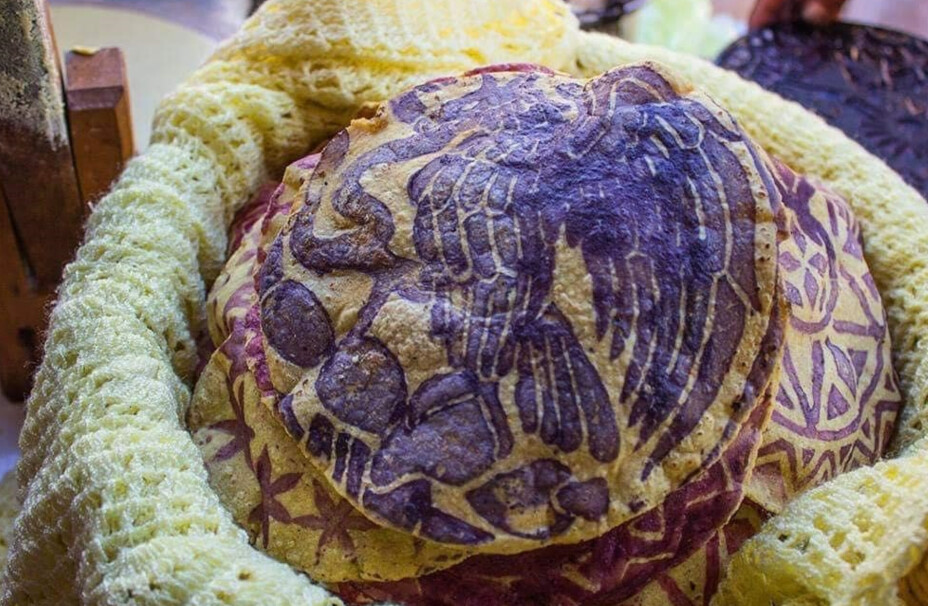 Festival de la Tortilla Ceremonial, molcajete y salsa en Guanajuato