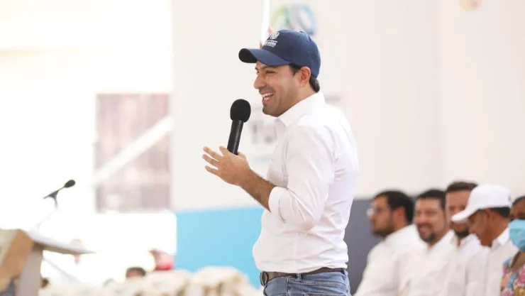 Mauricio Vila se baja de las elecciones 2024; no irá por la presidencia