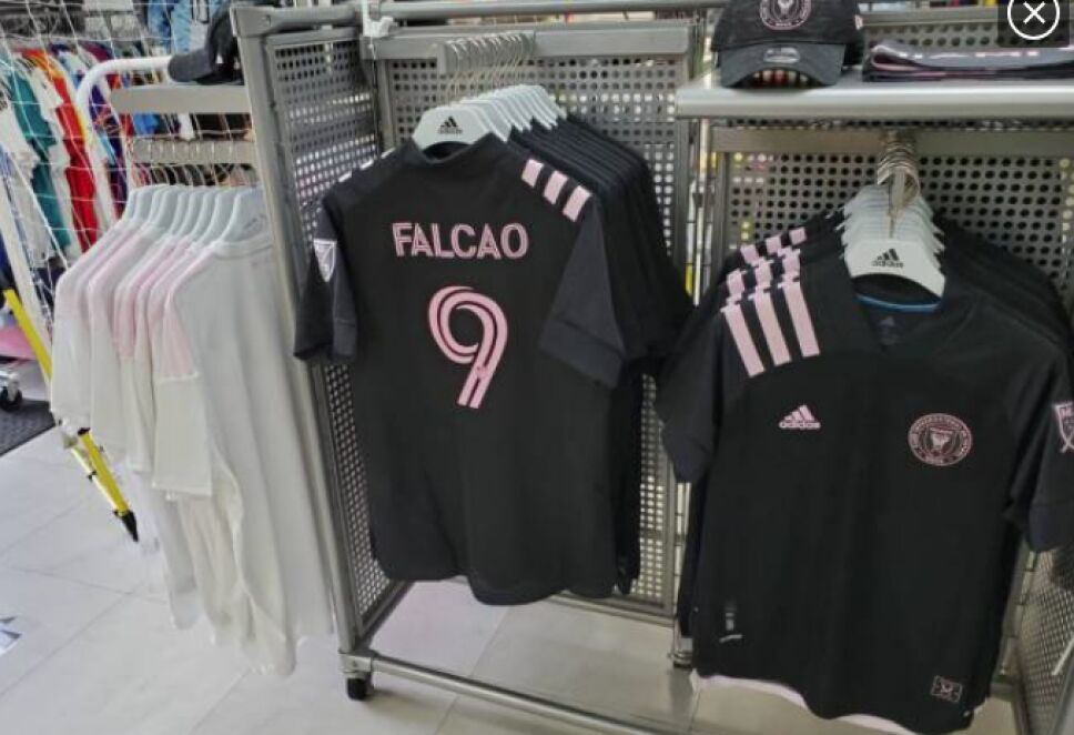Playera de Radamel