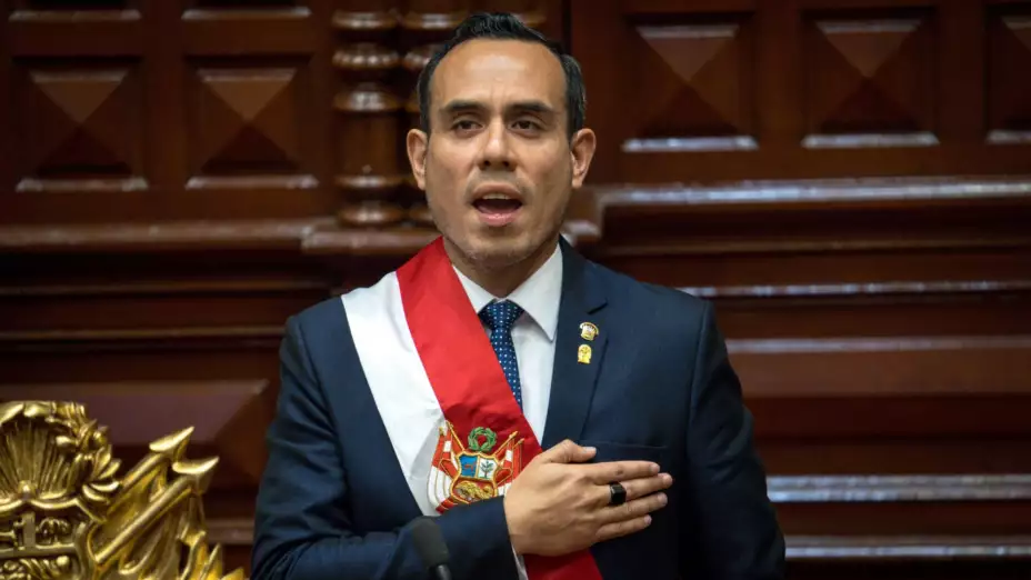 José Jerí tras ser jura como presidente interino de Perú.