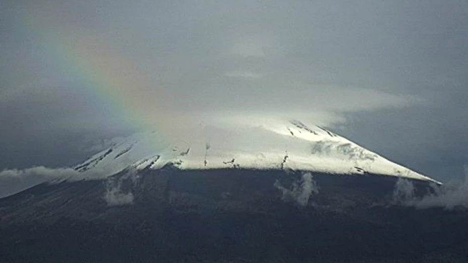 Así amaneció el Popocatépetl hoy 28 de mayo.