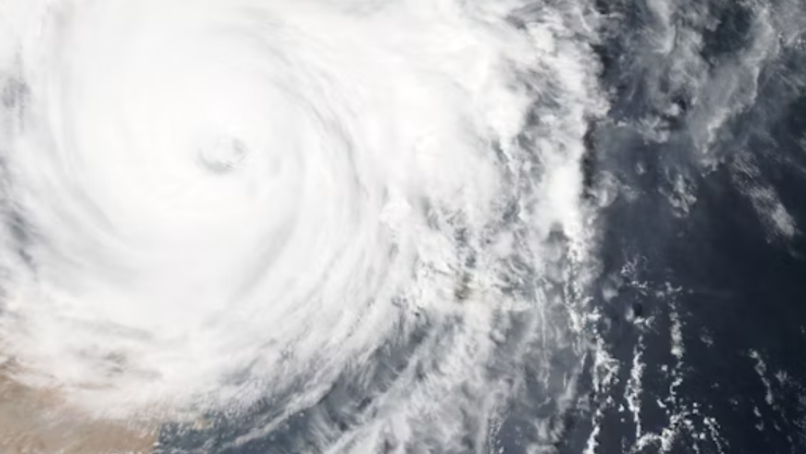 Huracán Melissa destruye a su paso y deja 32 muertos