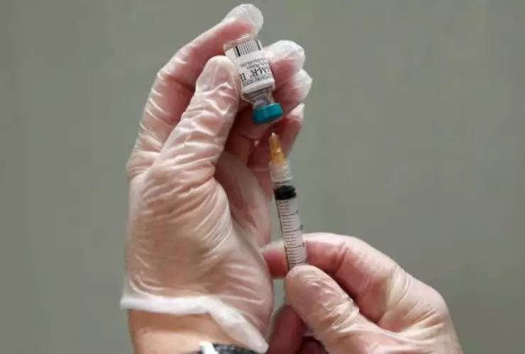 Vacuna contra virus de la esclerosis múltiple