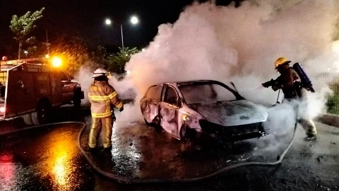Incendio auto Tuxtla