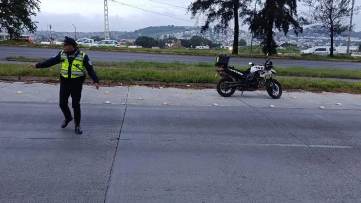 ¡Accidente vial genera gran CAOS! Estas son las rutas alternas a Lázaro Cárdenas