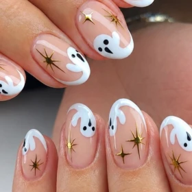 diseños de uñas minimalistas con fantasmas para halloween 2026